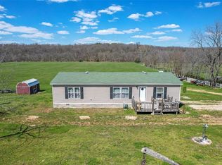 20455 Lonesome Rd, Eldridge, MO 65463