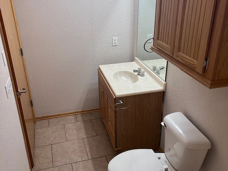 4324 Huntly Dr — Photo 9