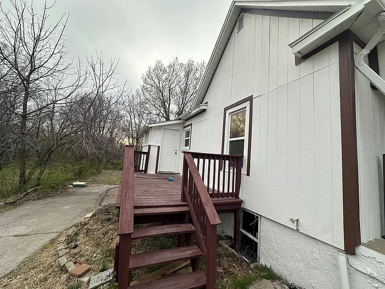 3934 Fisher St — Photo 9