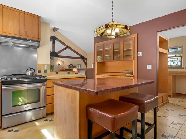 516 NE 20th Pl, Newport, OR 97365