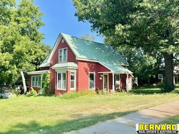 803 Ridge St, Dawson, NE 68337
