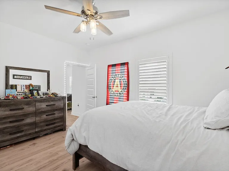 627 Las Roblas Grande Dr — Photo 22