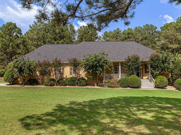 181 Peters Rd, Fayetteville, GA 30214