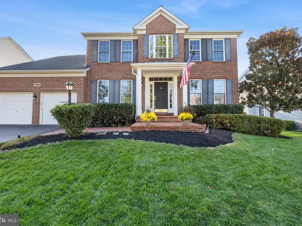 1529 Star Stella Dr, Odenton, MD 21113