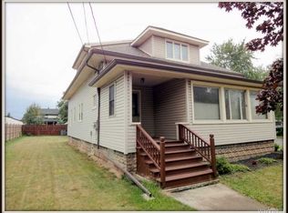 38 Lincoln St, Depew, NY 14043