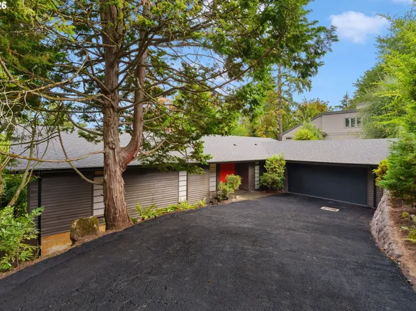 2591 Overlook Dr, Lake Oswego, OR 97034
