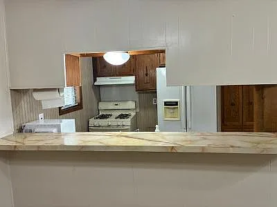 2 bed, 1000 sqft, $1,250 — Photo 4