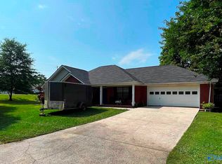 211 Ohara Dr, Albertville, AL 35950