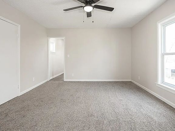 2nd image of 1231 W 19th St #2