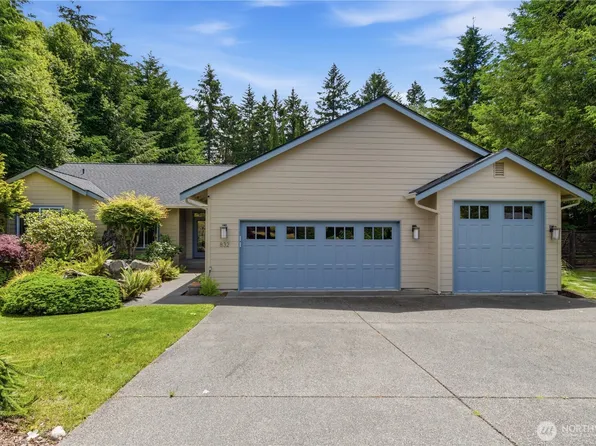 832 Jewil Drive, Fox Island, WA 98333