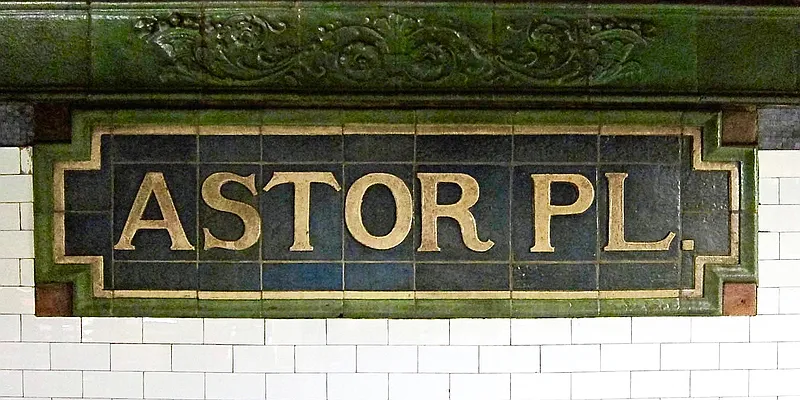 Sold by Cooper & Cooper Real Estate | media 20