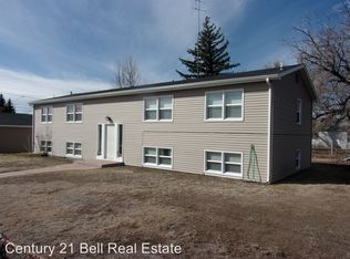 914 Hot Springs Ave APT B, Cheyenne, WY 82001
