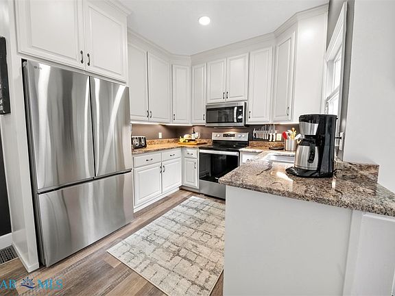 5th image of 4872 Hunny Pot Ln