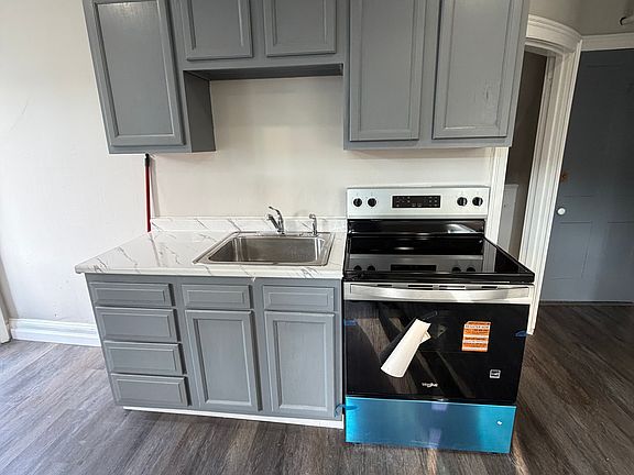 4th image of 142 Main St #4