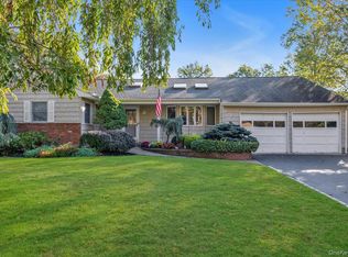 4 Partridge Lane, Huntington, NY 11743