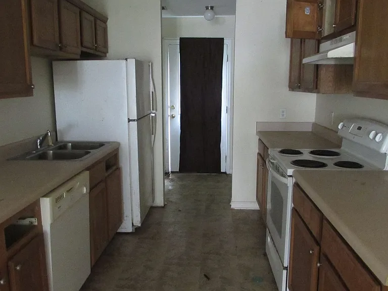 5386 Quail Creek Cir — Photo 4