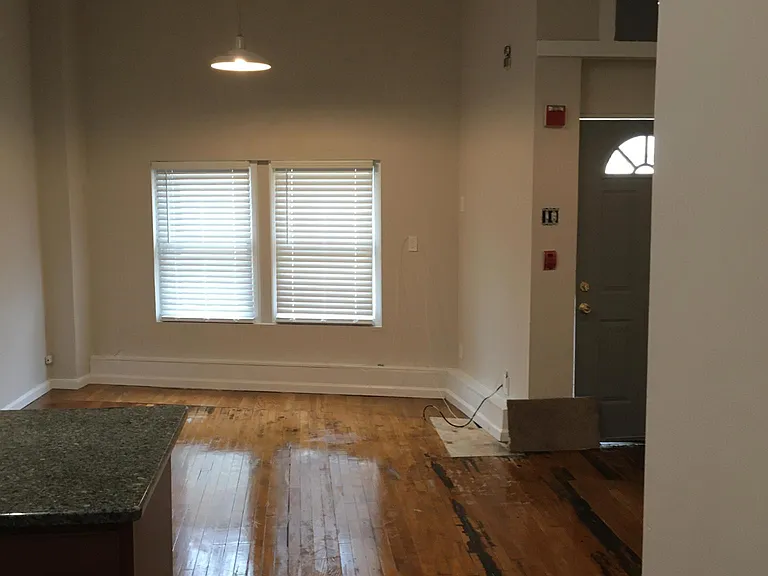 129 Green Ln #FRONT — Photo 3