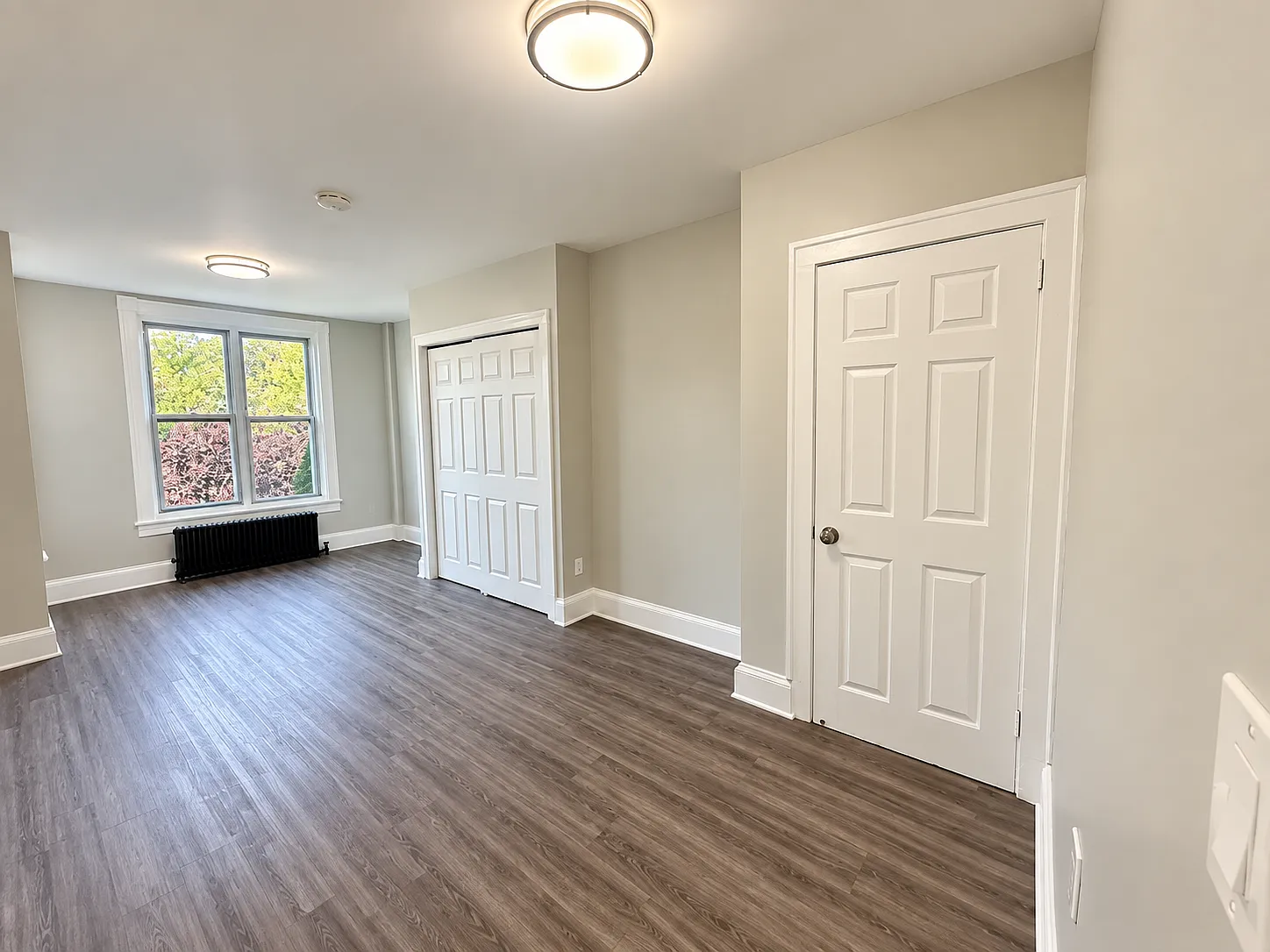 Studio, 650 sqft, $1,495 — Photo 3