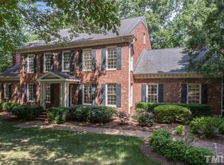 129 Donegal Dr, Chapel Hill, NC 27517