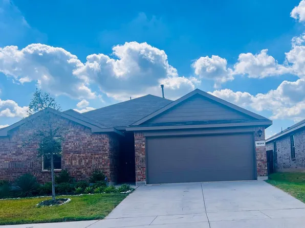 16541 Milwaukee St, Justin, TX 76247