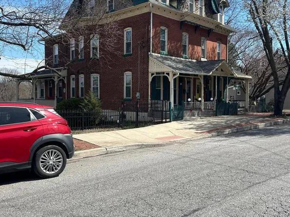 401 S Main St, Spring City, PA 19475