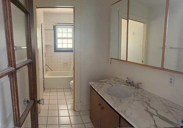 598 Redwood Ave — Photo 10