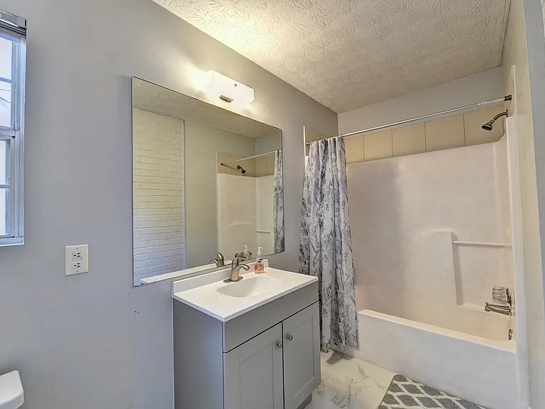 1170 Atlantic Dr NW — Photo 55