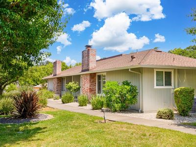 7411 Oakmont Drive, Santa Rosa, CA, 95409