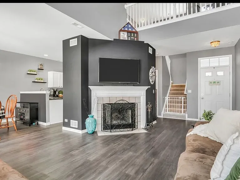 2904 Falling Waters Dr — Photo 7
