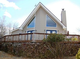 238 Colonial Ter, Albrightsville, PA