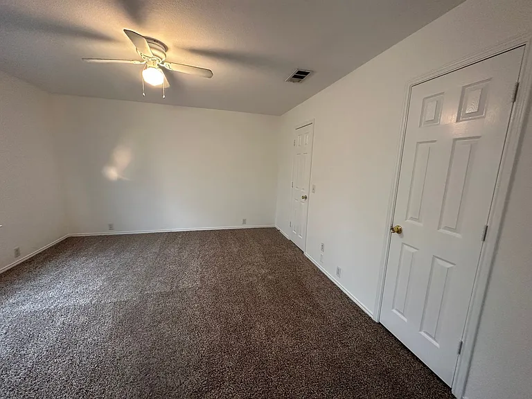 8255 Horse Whisper Ln — Photo 15