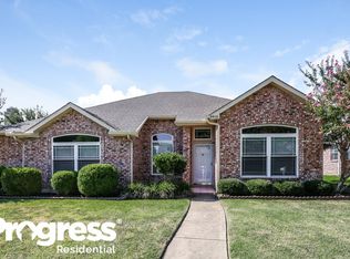8406 Trail Lake Dr, Rowlett, TX 75088