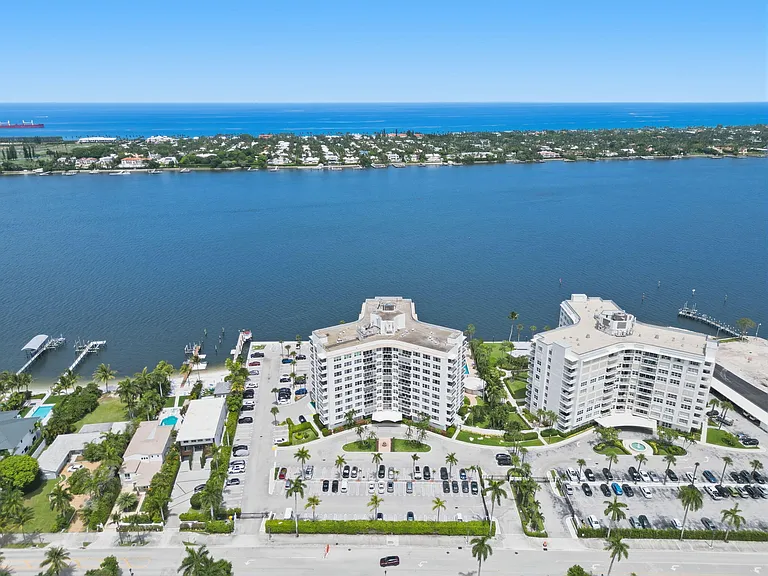 2800 N Flagler Dr #410 — Photo 29