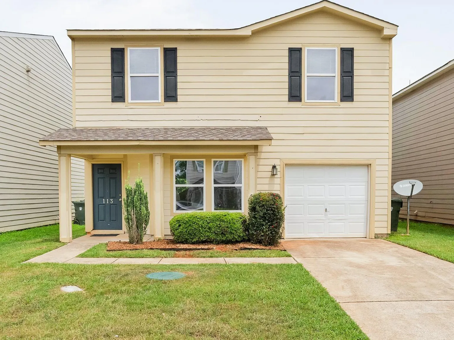 3 bed, 2.0 bath, 1789 sqft, $1,400 — Photo 2