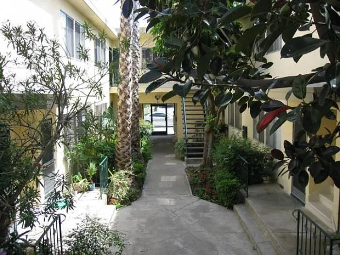 1 bed, 506 sqft, $1,895 — Photo 3