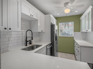 213 Lake Frances Dr #213, West Palm Beach, FL 33411