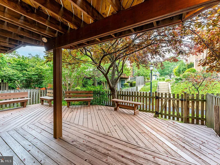 6125 Wellington Commons Dr — Photo 55