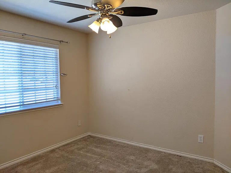8620 Boulder River Trl — Photo 9
