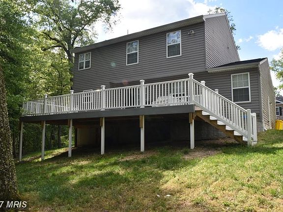 4th image of 901 9th St
