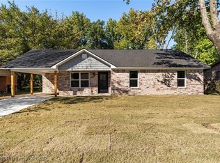 1211 Harris Dr, Alma, AR 72921