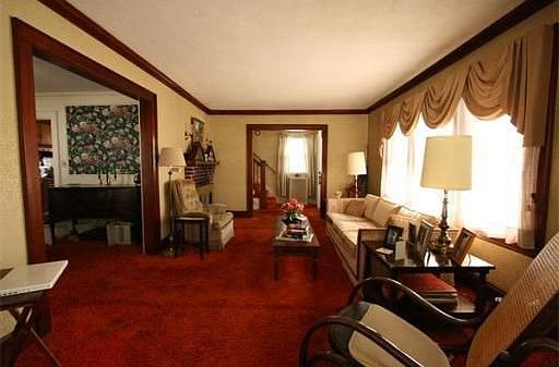 2nd image of 29 Hutchins Rd