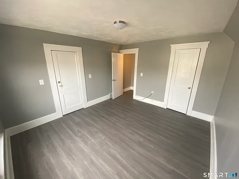 358 Blohm St — Photo 5