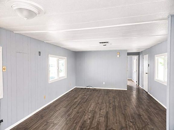 3rd image of 2305 W Ruthrauff Rd #F8