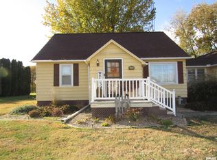 1320 N Broadway St, Lewistown, IL 61542