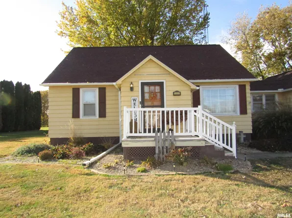 1320 N Broadway St, Lewistown, IL 61542