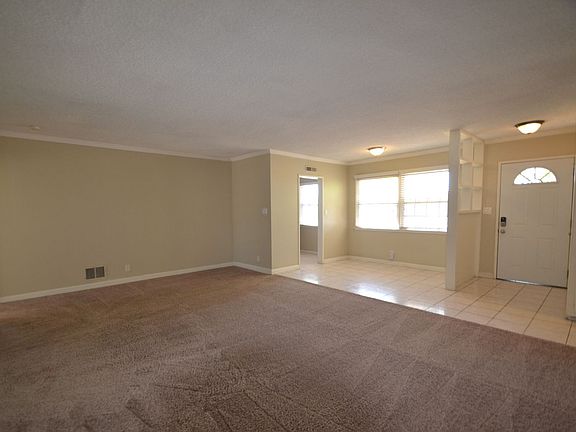 2nd image of 13120 S Saint Andrews Pl