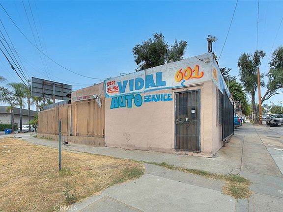 2nd image of 601 W Avenue 28