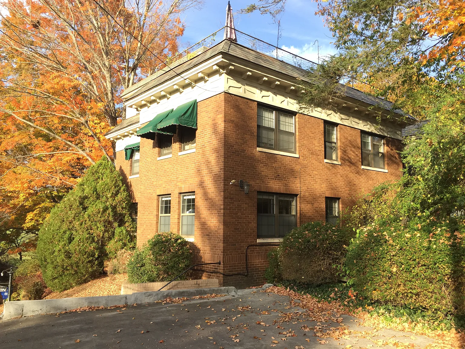 1 bed, $1,400 — Photo 2