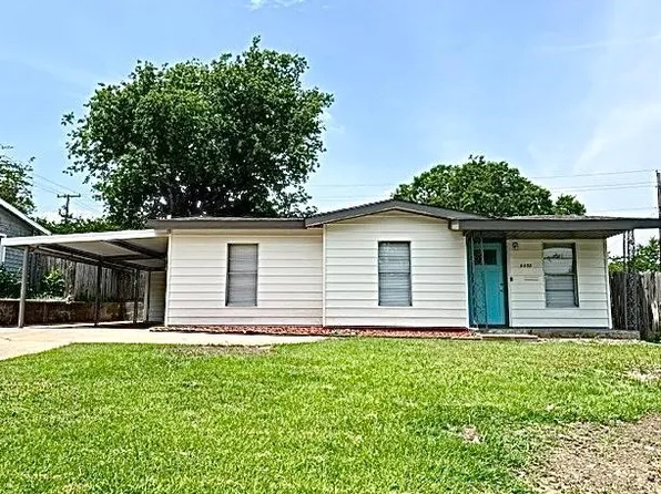 1400 Mary K Ln, White Settlement, TX 76108