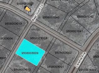 1738 N Bear Gulch Ln, Pueblo West, CO 81007